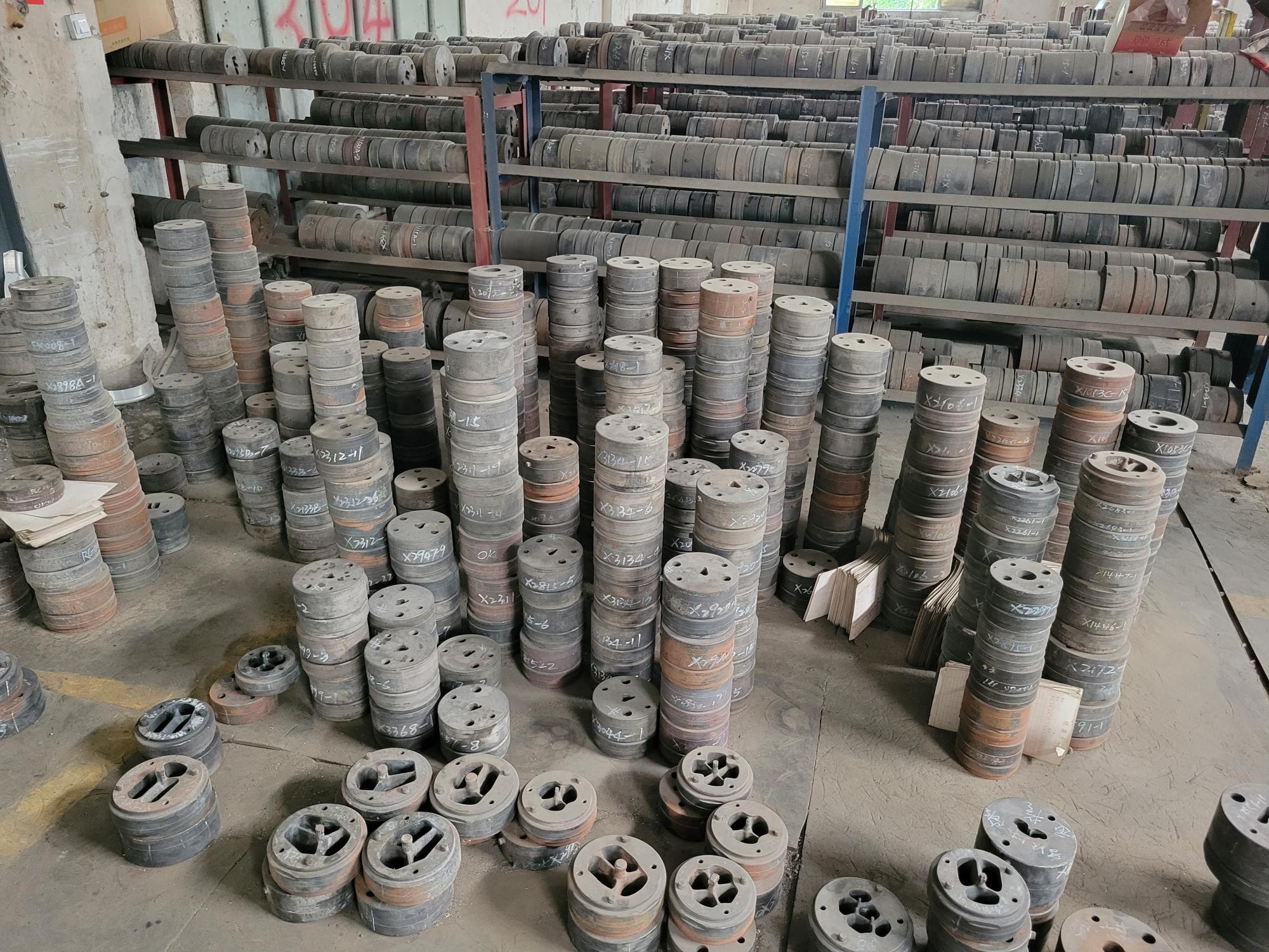 aluminum-profile-molds.jpg aluminum-profile-molds.jpg
